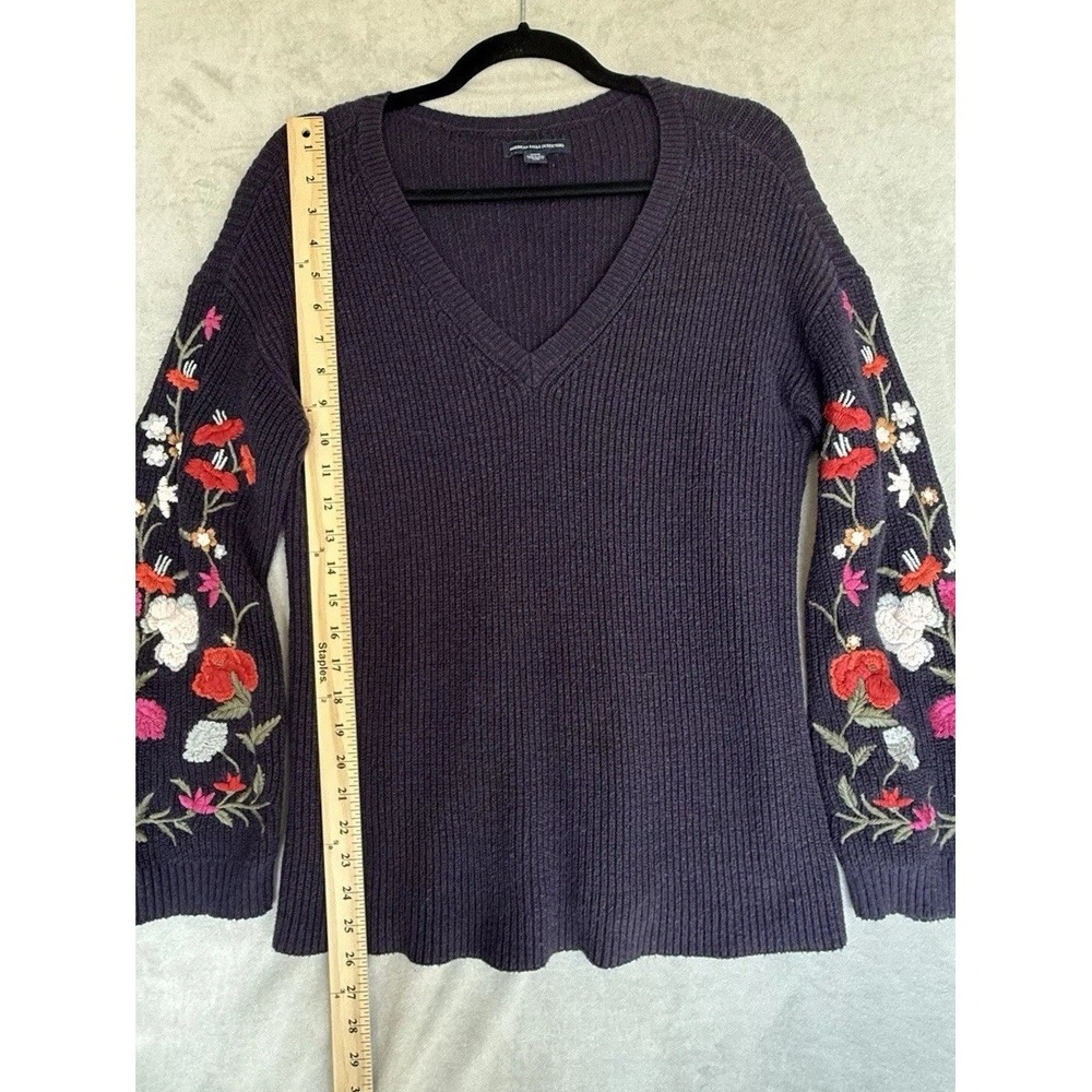 American Eagle Sweater Womens Medium Navy Blue Embroidered Boho Cottagecore - Picture 5 of 8